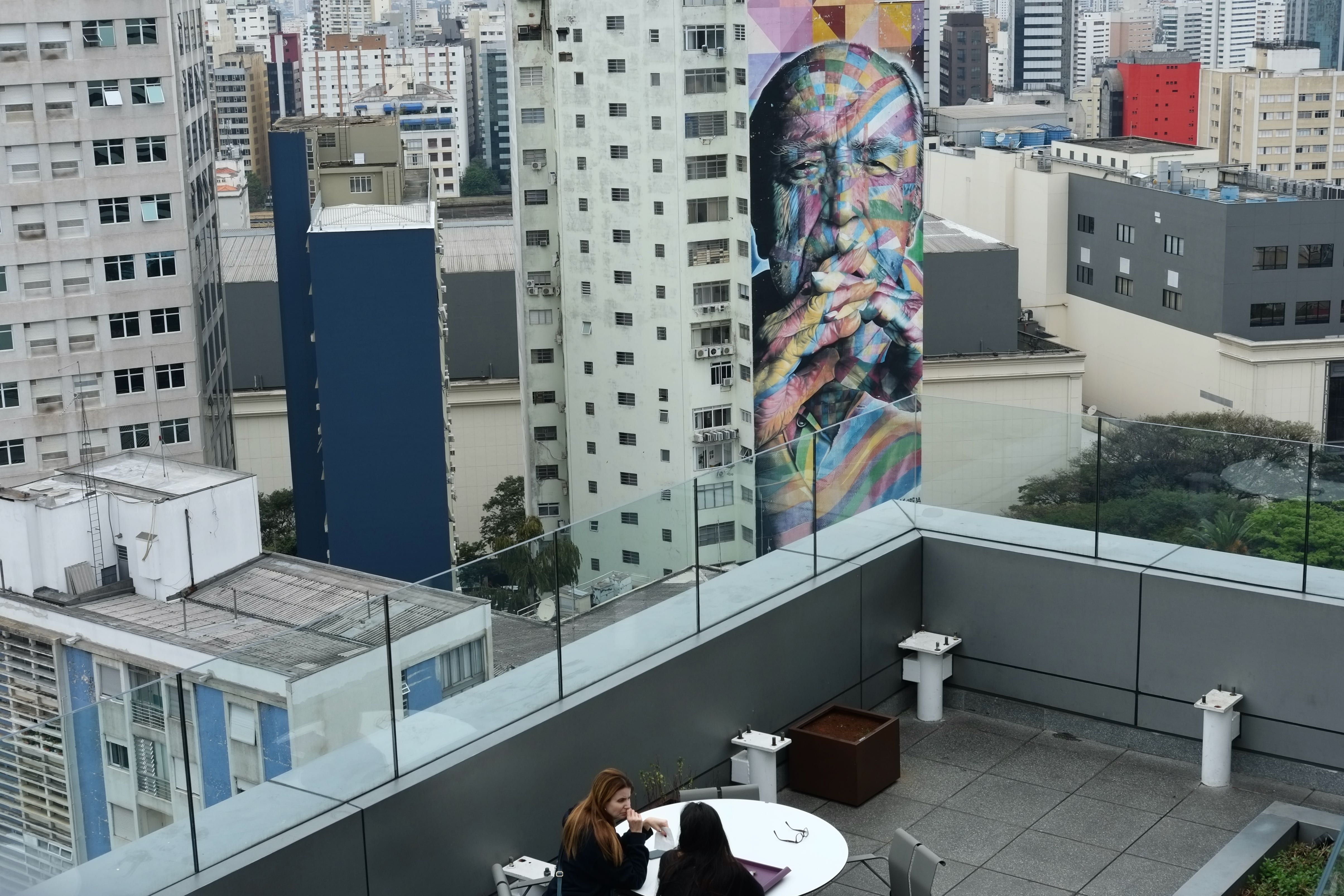 Peinture murale représentant Oscar Niemeyer.
