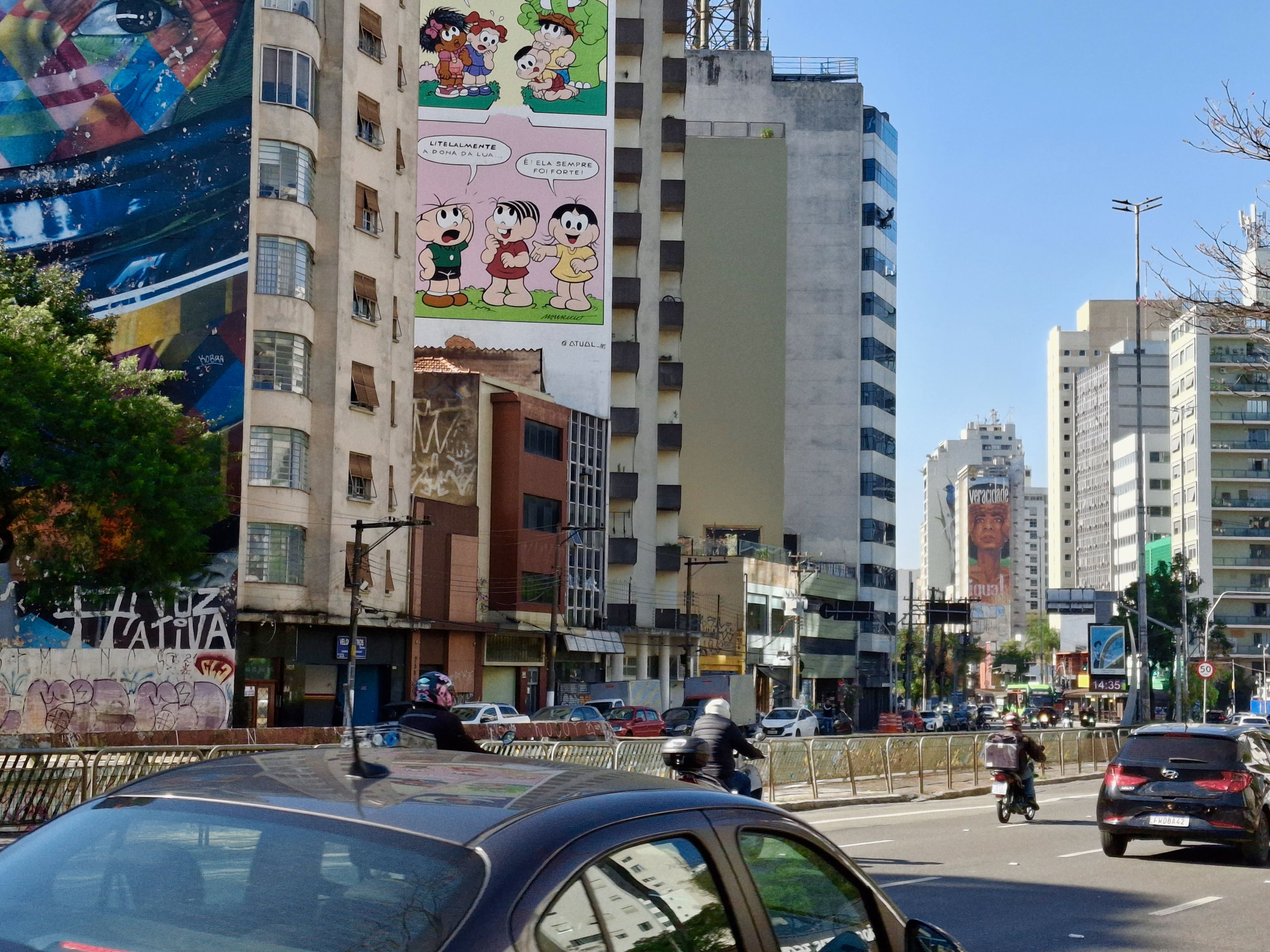 Peintures murales. Rua da Consolação.